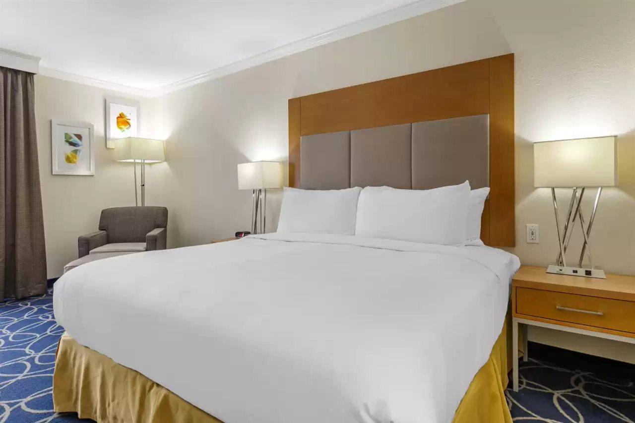 Comfort Inn & Suites Houston I-10 West Energy Corridor Eksteriør bilde