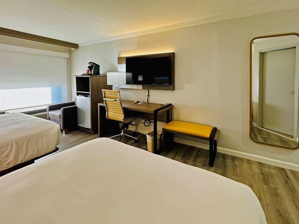 Comfort Inn & Suites Houston I-10 West Energy Corridor Rom bilde