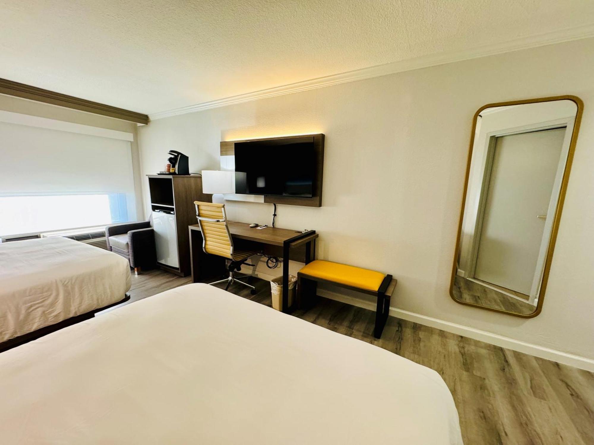 Comfort Inn & Suites Houston I-10 West Energy Corridor Eksteriør bilde