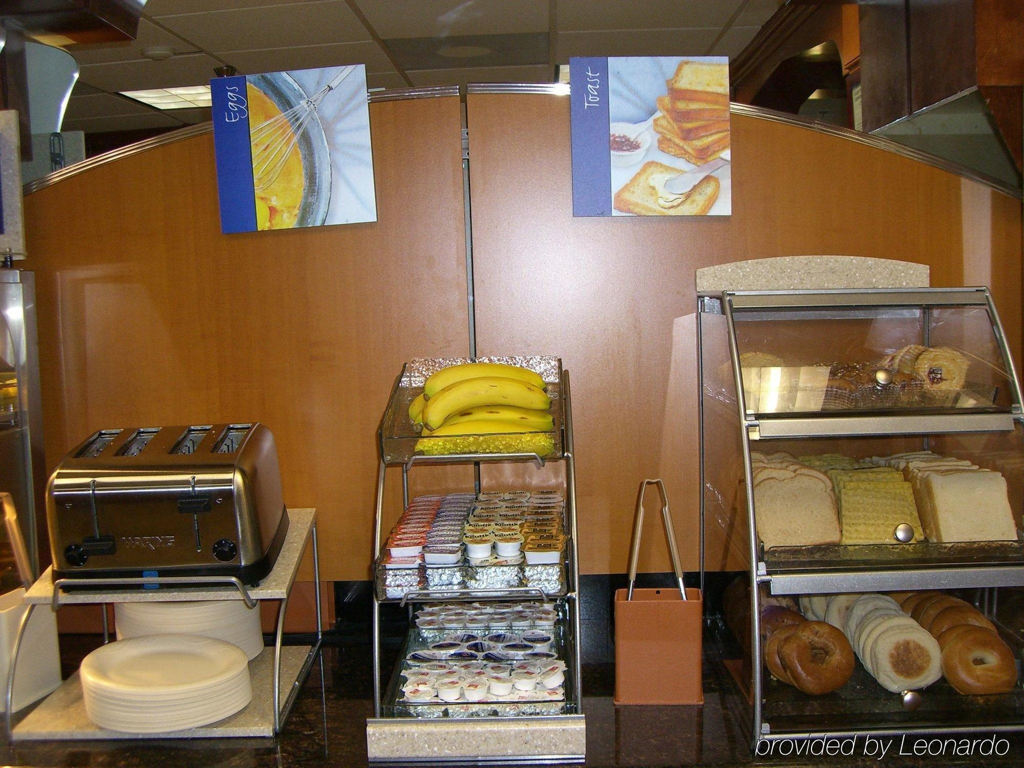 Comfort Inn & Suites Houston I-10 West Energy Corridor Restaurant bilde